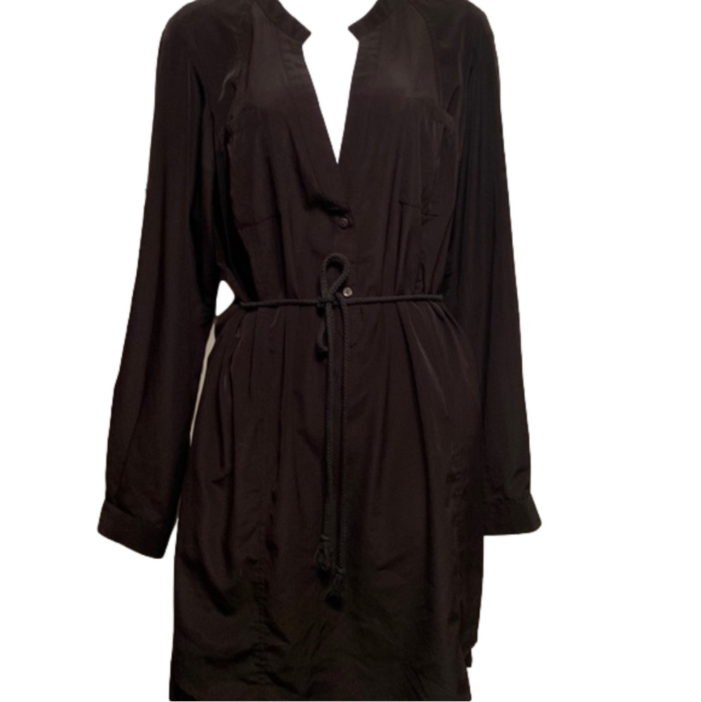 Elegant Black Long Sleeve Dress